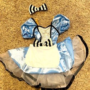 Alice in Wonderland costume/dance outfit